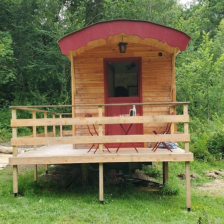 Le Val Du Pech Chantant Chambres D'Hotes Pern Esterno foto