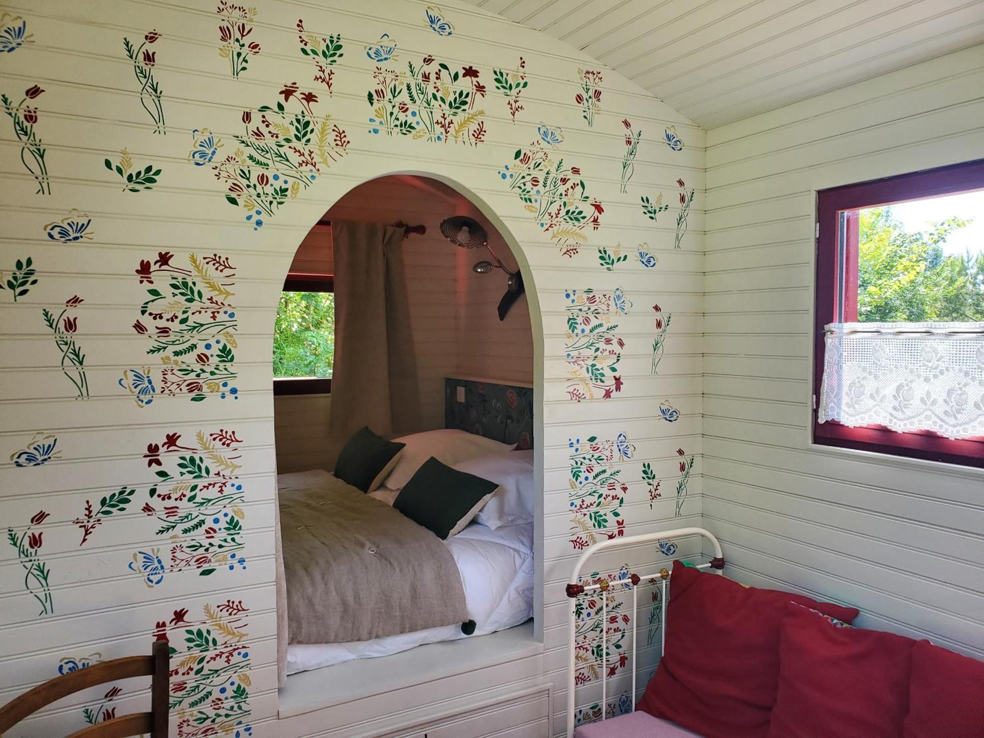 Le Val Du Pech Chantant Chambres D'Hotes Pern Esterno foto